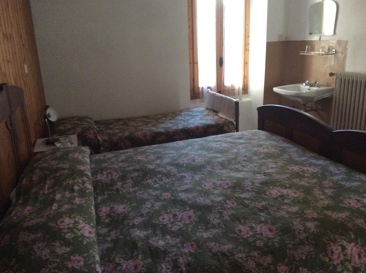 Albergo Cervo ポンテ・ディ・レーニョ エクステリア 写真